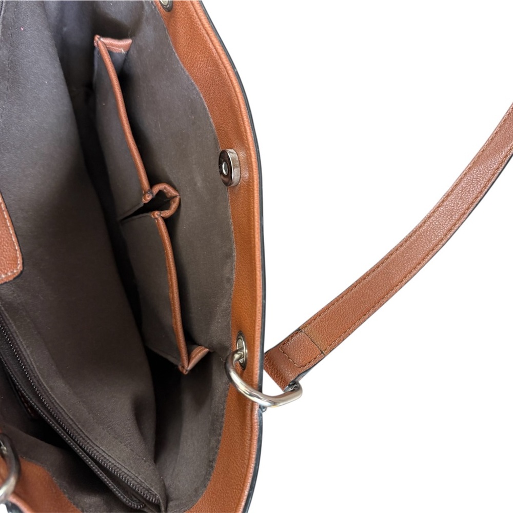 Chaps Purse Euc - image 3